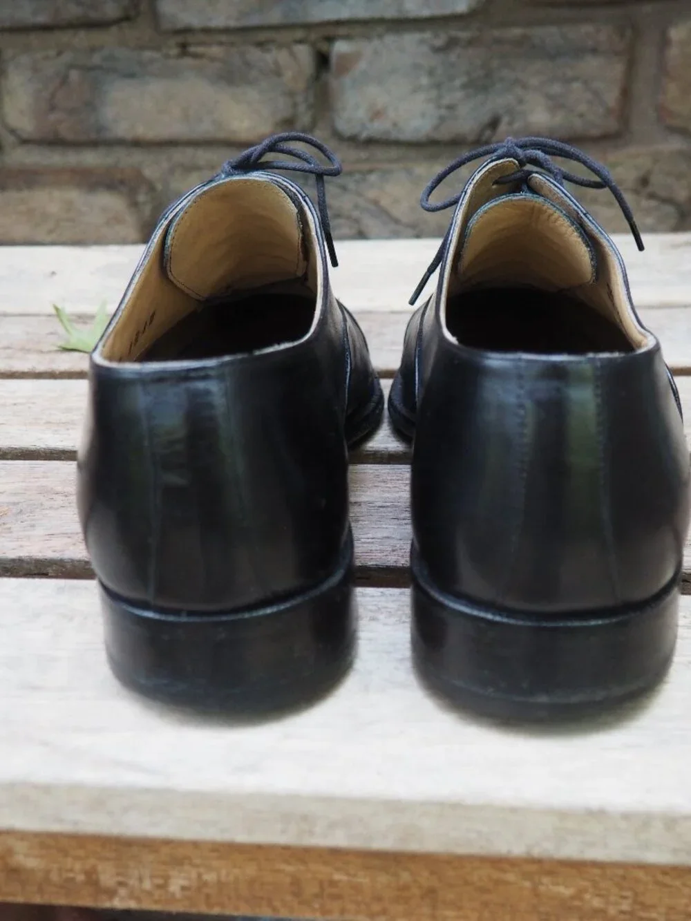 vintage Bally Delfio black leather cap toe oxfords UK 8 US 9 made in Italy